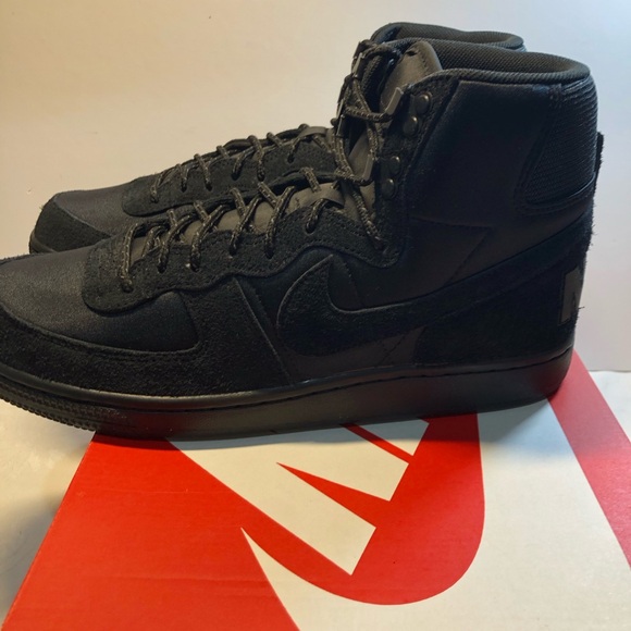 Nike TERMINATOR HIGH HIKING BOOT TRIPLE BLACK Men’s 9.5 Women’s 11 New - Picture 8 of 15